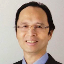 特任教授　西垣 吉之
